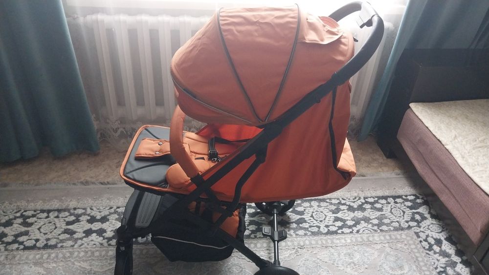 Детский мир. Детский коляска.