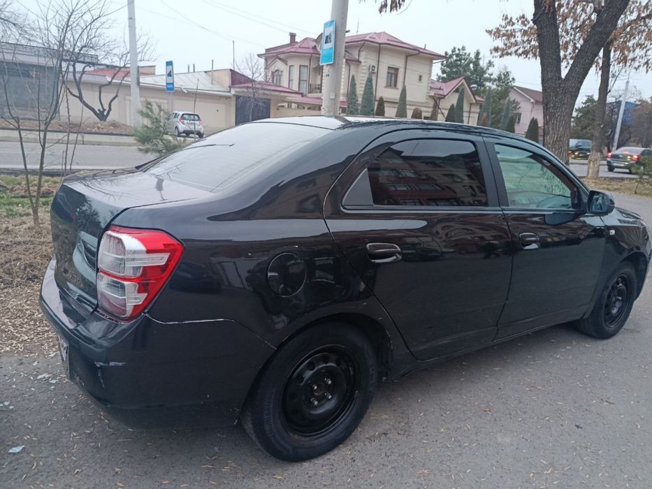 Продается машина