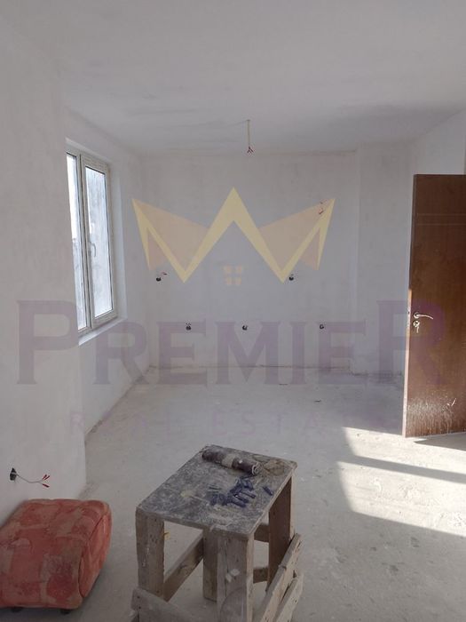 Продава се Двустаен апартамент в Каварна - 65 кв.м за 647 €/кв.м - Снимка #1