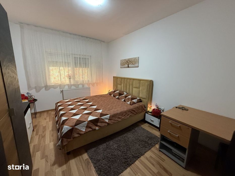Apartament cu 3 camere, decomandat, 64 mp utili, curte privata - Sanan — fotografia 3