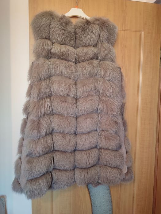 Жилет из песца женский