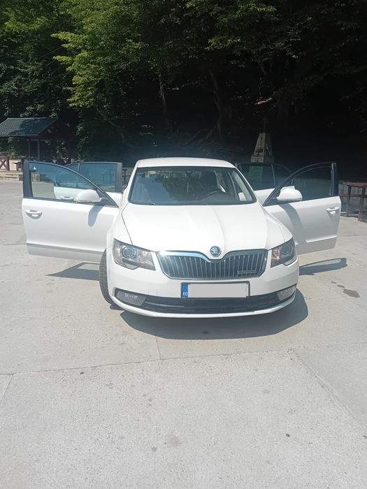 SKODA Superb 2014 — imagine 3