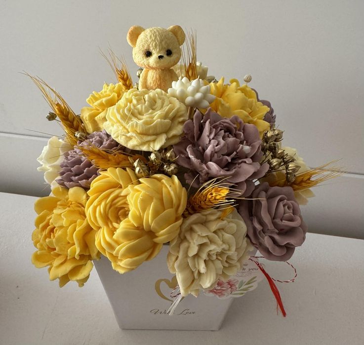 Buchete de trandafirii 51 de fire 250 de lei