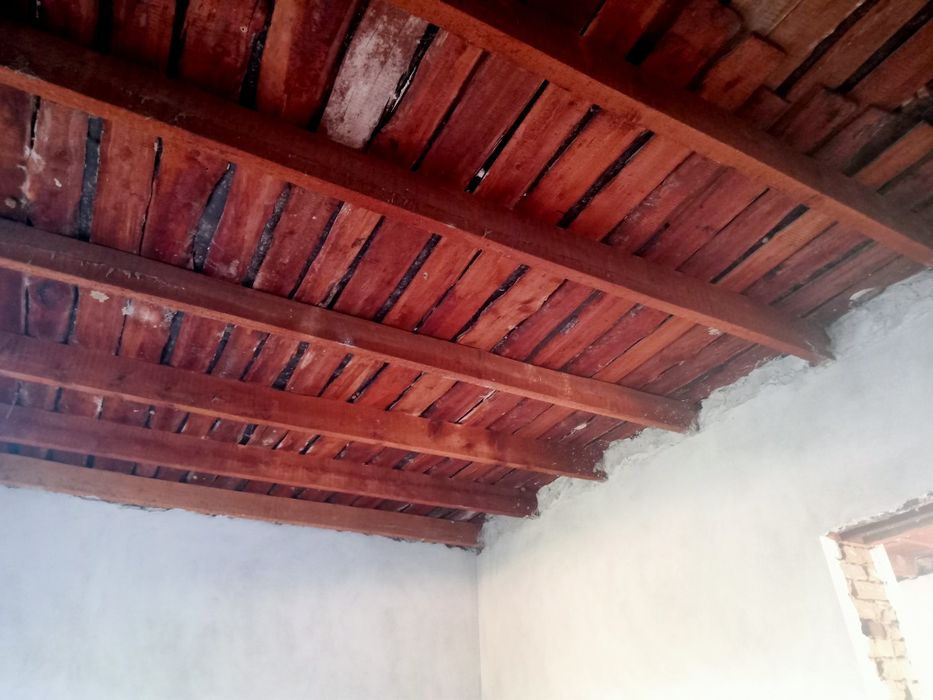 Уй сотилади. Нурафшон (Тойтепа). Все условия внутри даже интернет...