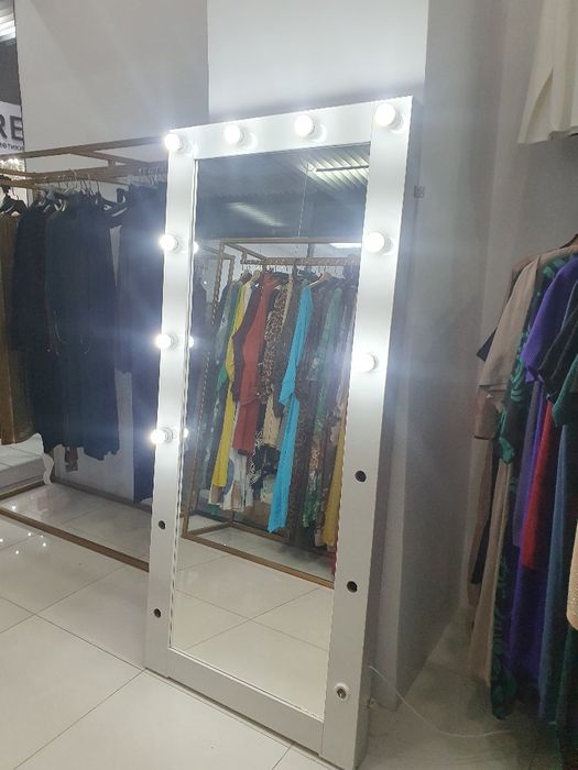 Стол-рецепш на продажу 8000тг