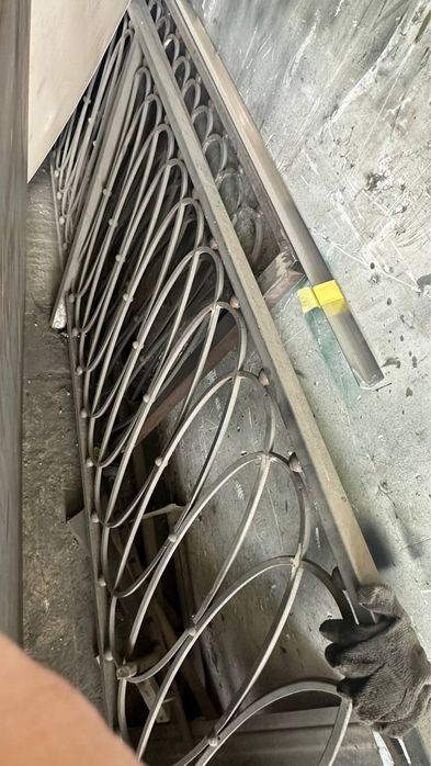 Перила Сотилади!