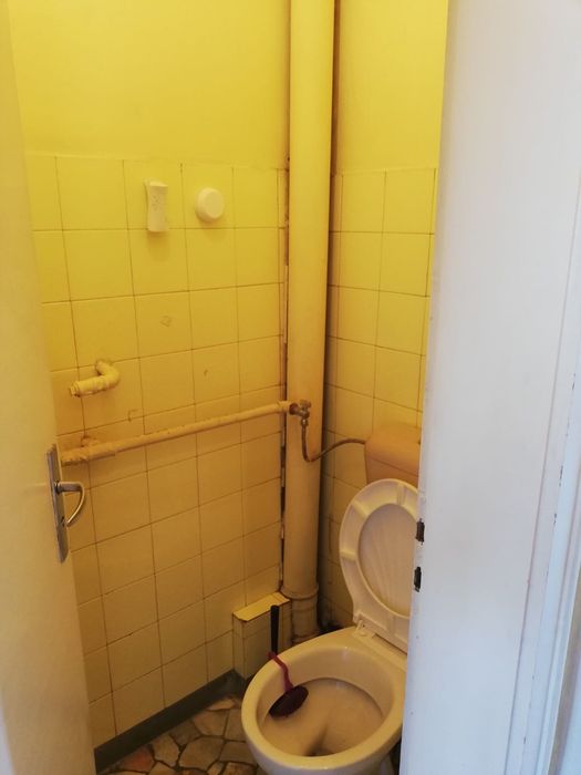 Дава се под наем Тристаен апартамент в София, Лозенец - 88 кв.м за 560 € - Снимка #13