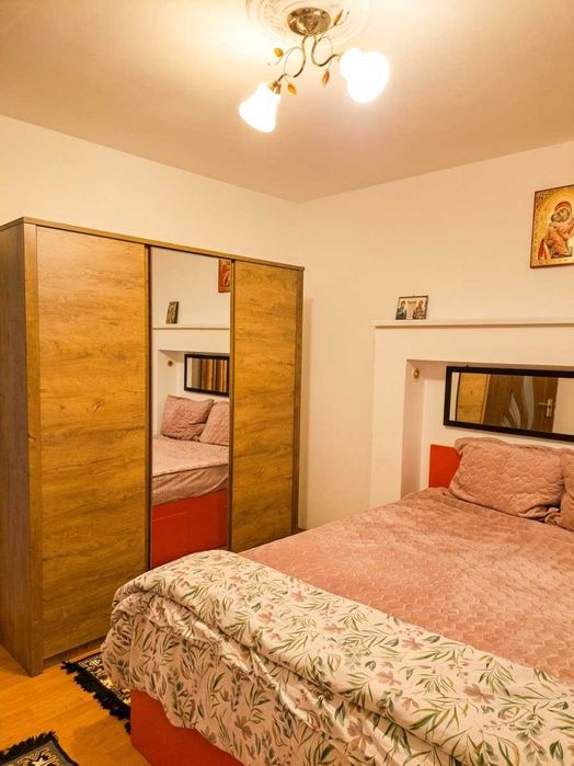Apartament de inchiriat