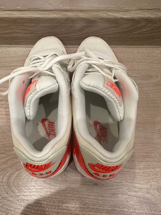 NIKE Air Max дамски маратонки 38.5