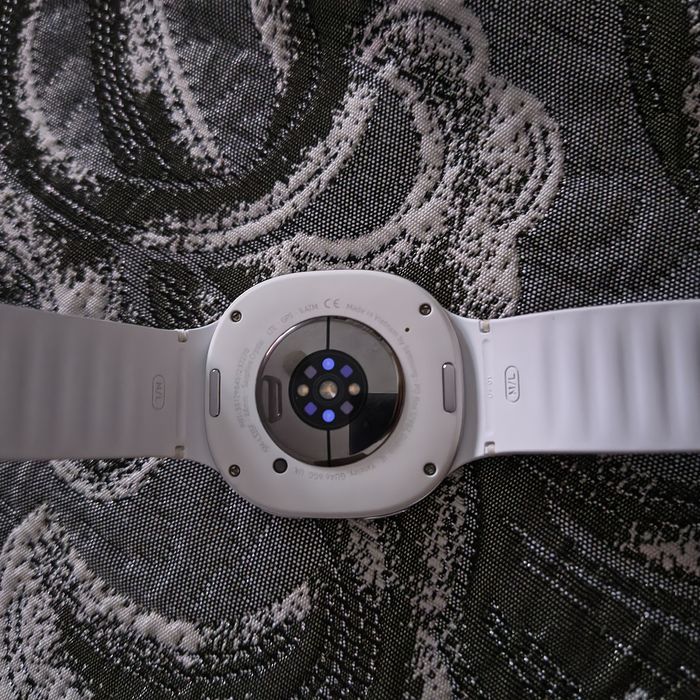 Samsung Galaxy watch 8 LTE