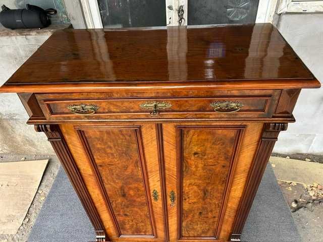 Comoda Biedermeier,recent restaurata!