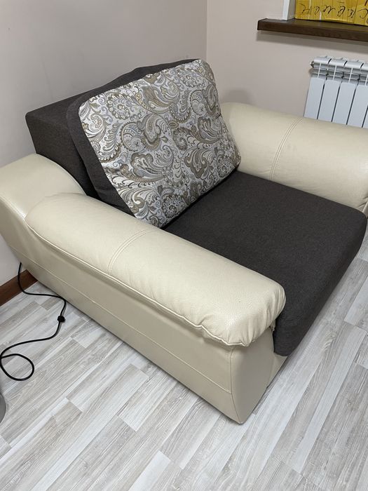 Кресло мягкое