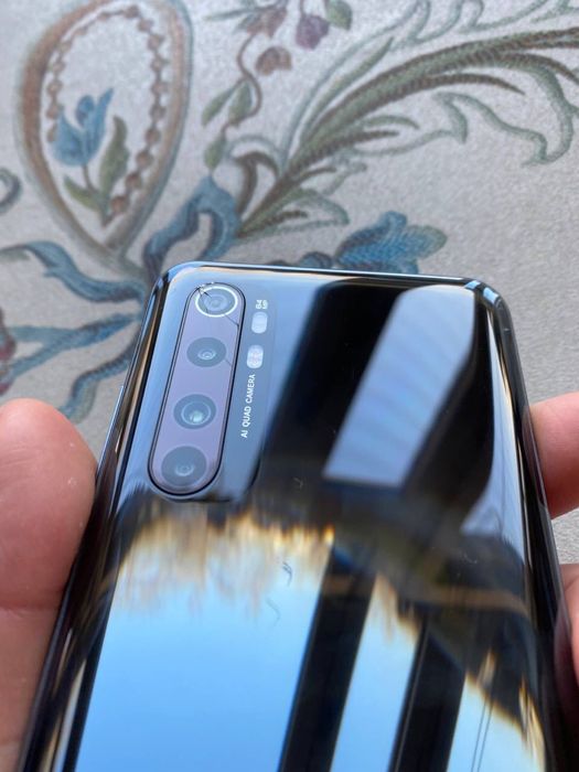 Продам Mi Note 10 Lite 64 Gb Black