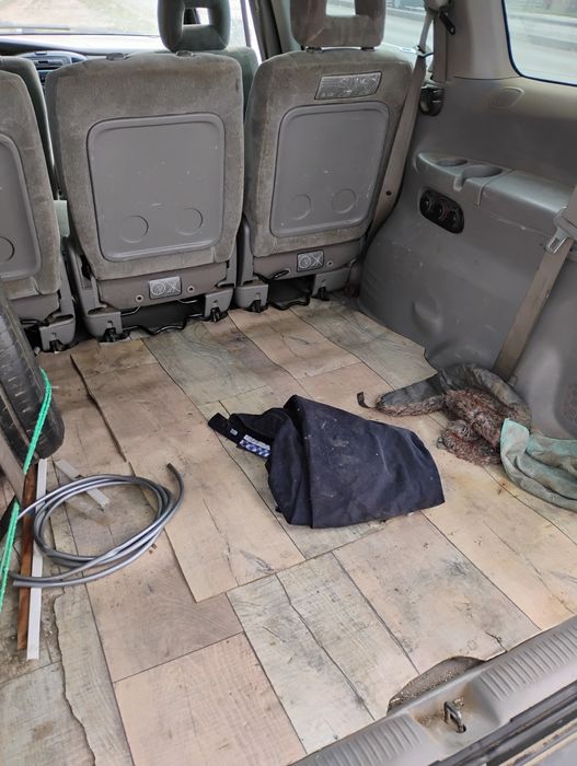 Mazda MPV цяла / на части