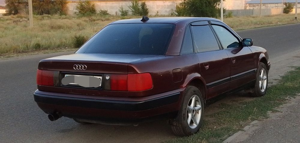 Продаётся Ауди 100 с 4.