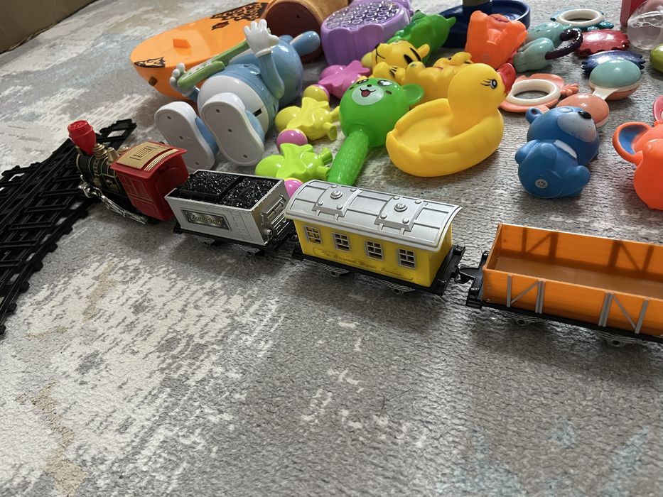 Отдам даром игрушки