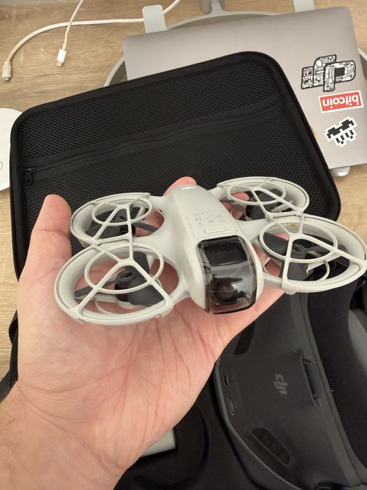 Дрон DJI Neo motion Fly More Combo