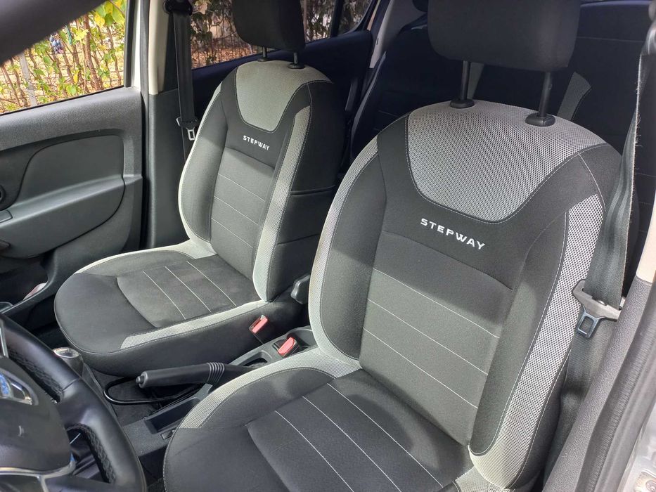 Sandero Stepway 2020 .  8000€ Pitesti