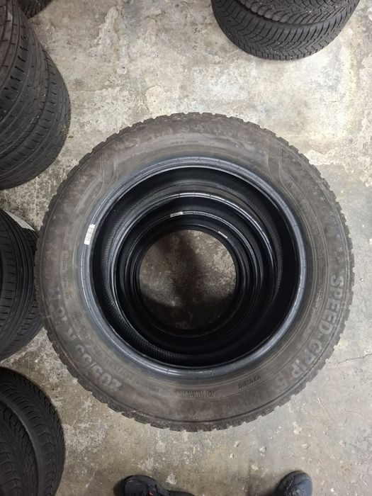 Set 4 anvelope iarna 205 55 16 Semperit