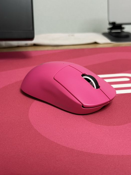 игровая мышка Logitech