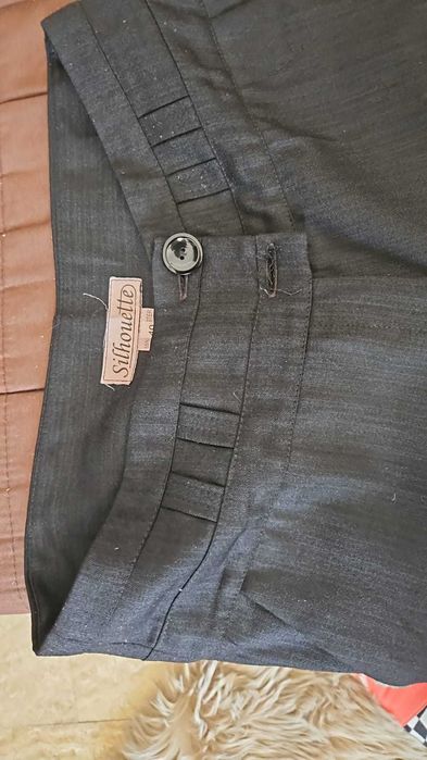 Pantaloni eleganți dama – Silhouette