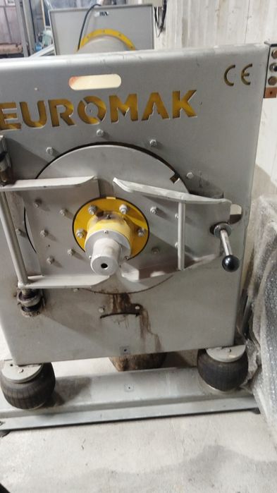 Химчиска ковров центафуга конвейер