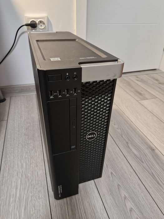 Workstation DELL Precision Tower 5810