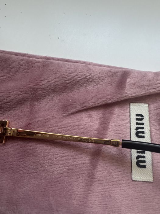 Слънчеви очила miu miu