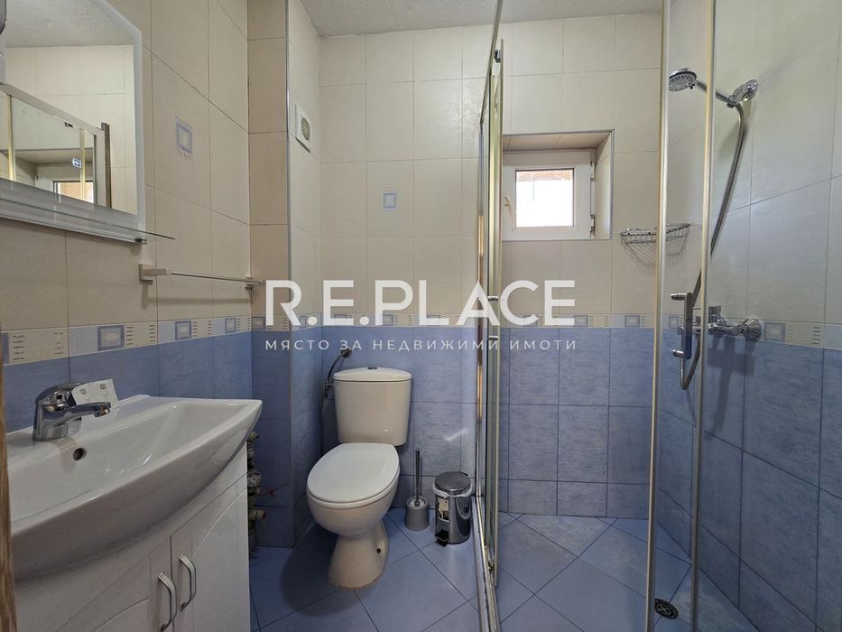 Дава се под наем Двустаен апартамент в Варна, Център - 60 кв.м за 613 € - Снимка #7