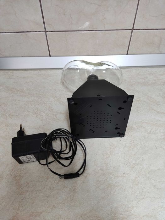 Lampa in forma de inima cu plasma/fulgere la atingere
