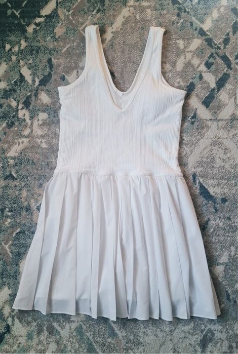 Короткое платье Oysho