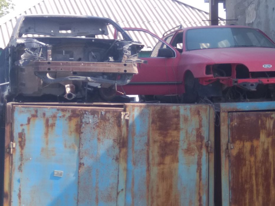 Запчасти на автотранспорт