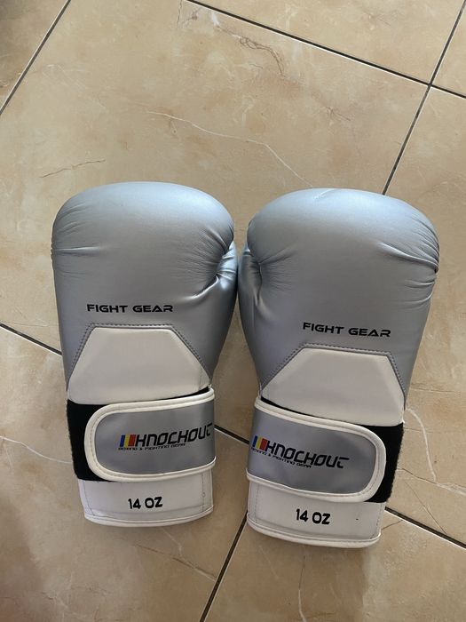 Vand manuși box - Knockout 14 OZ