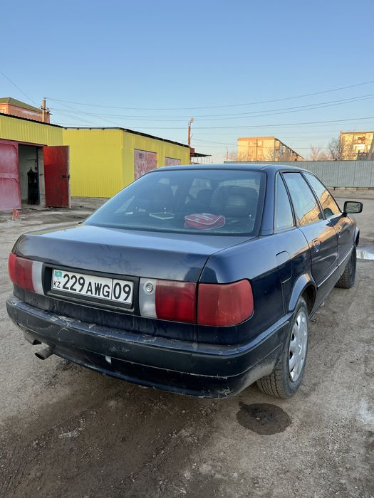 Продам ауди б4 в хорошем состояние