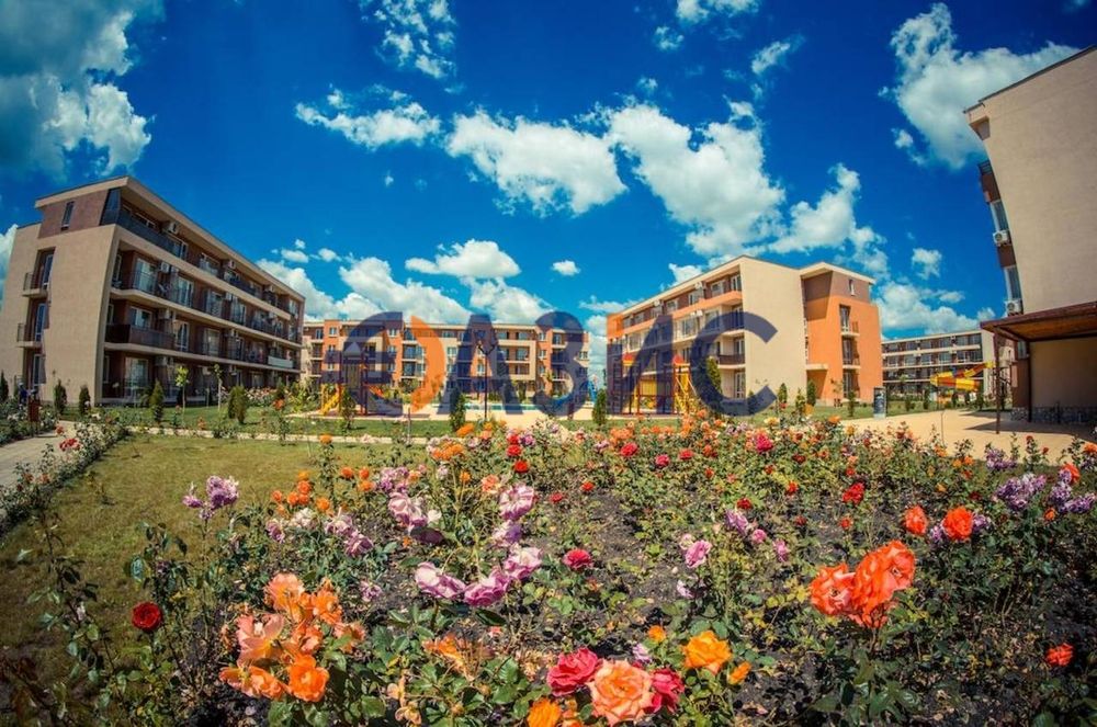 Продава се Едностаен апартамент в к.к. Слънчев бряг - 40 кв.м за 1313 €/кв.м - Снимка #8