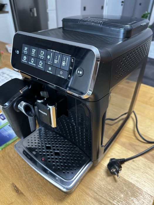 Espressor automat PHILIPS 3200 LatteGo EP3241/50