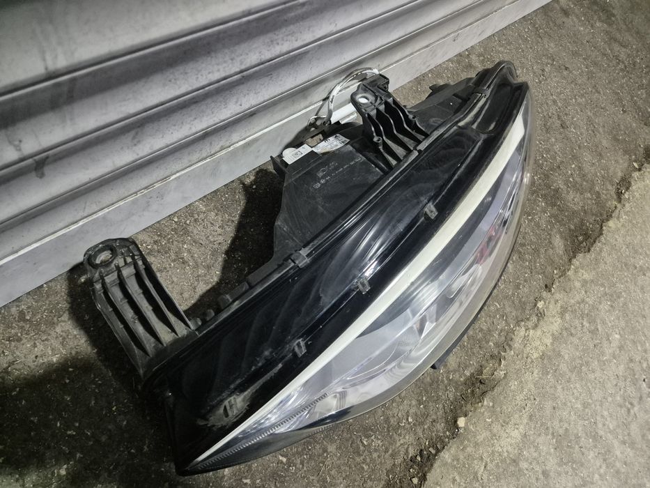 Ляв фар Fiat Tipo Фиат Типо фарове