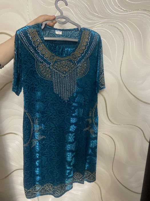 Продам платье (новое)