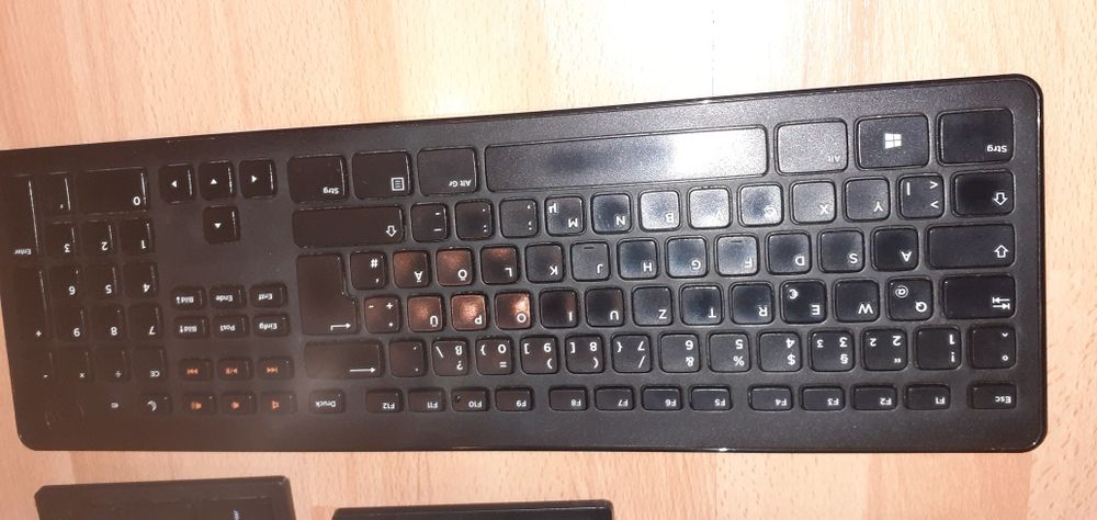 Tastatura DELL fără fir