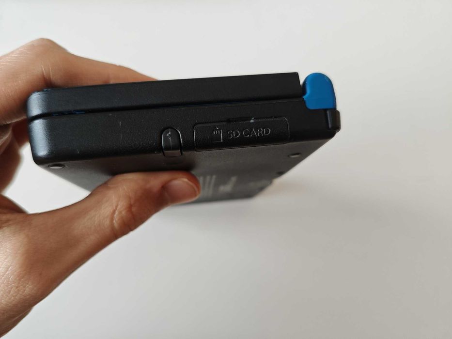 Nintendo DSi XL - качени много игри