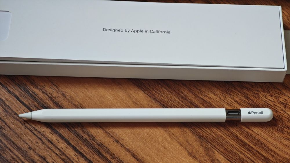 Apple pencil usb-c (новый)