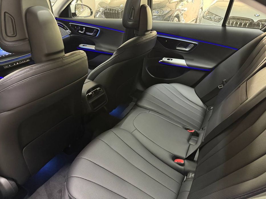 Mercedes Benz W214 E220D