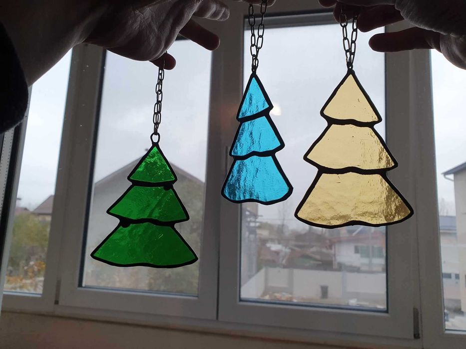 Vand vitraliu decorativ - decoratiuni brad (set 3 bucati)