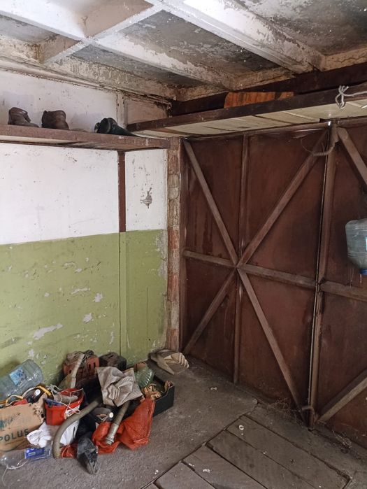 Продам гараж  общество 1