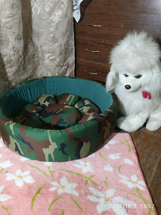 Продаются новые лежанки для кошек и собак