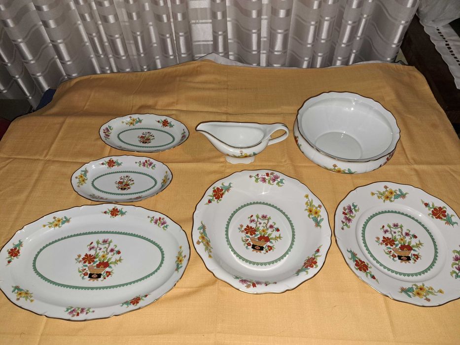 set de masa serviciu farfurii portelan Sologne 12 persoane