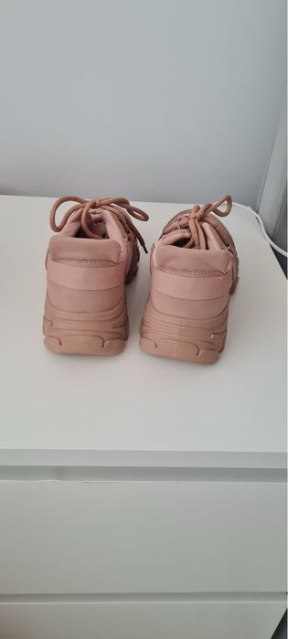 Adidasi crem bej maro marimea 37 NOI damă