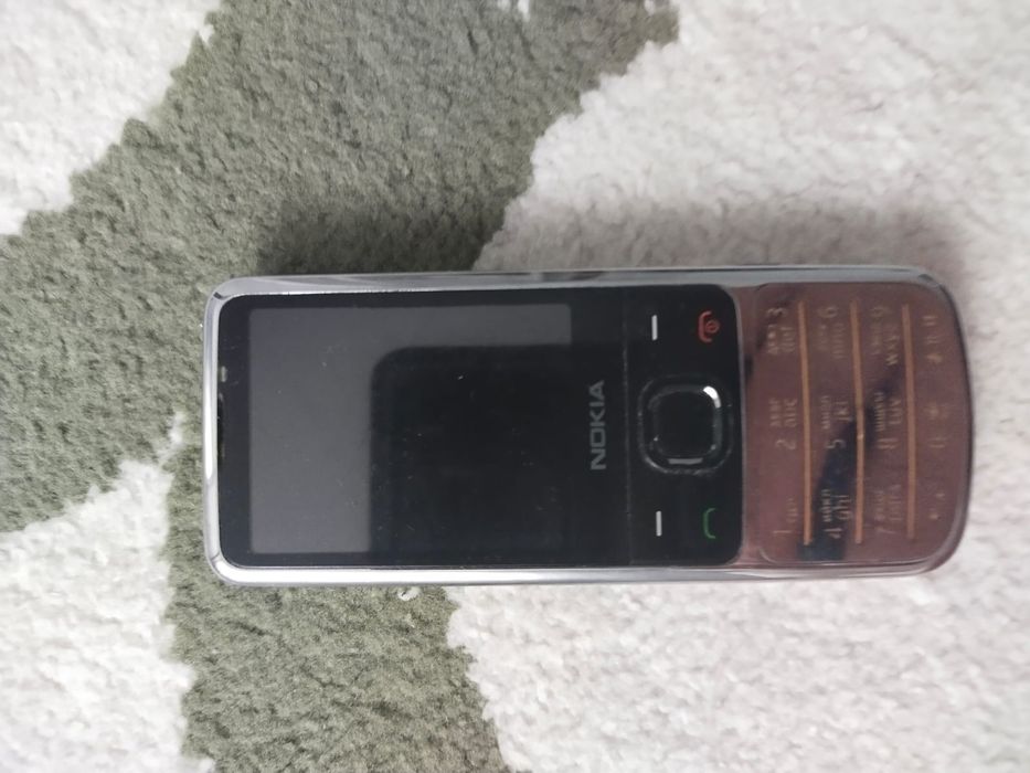 Nokia 6700 classic