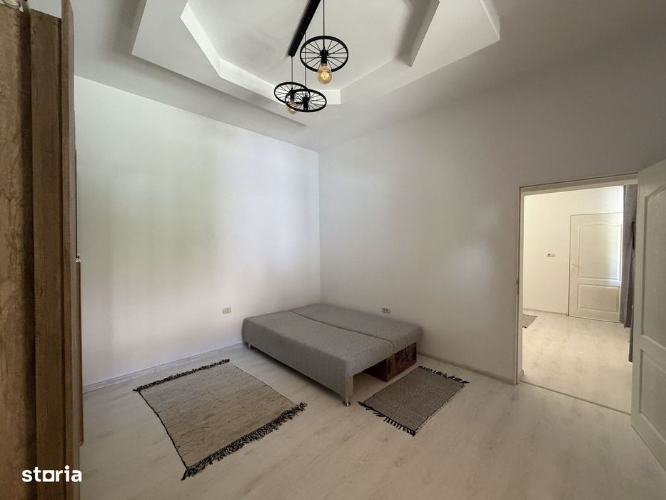 Apartament 2 camere cochet, renovat, curte ingrijita-Piata Catedralei