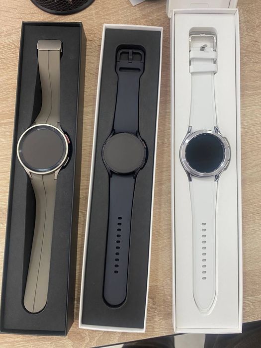Galaxy watch 5, 5 Pro, 4 classic sotiladi yangi karobka ochilgan